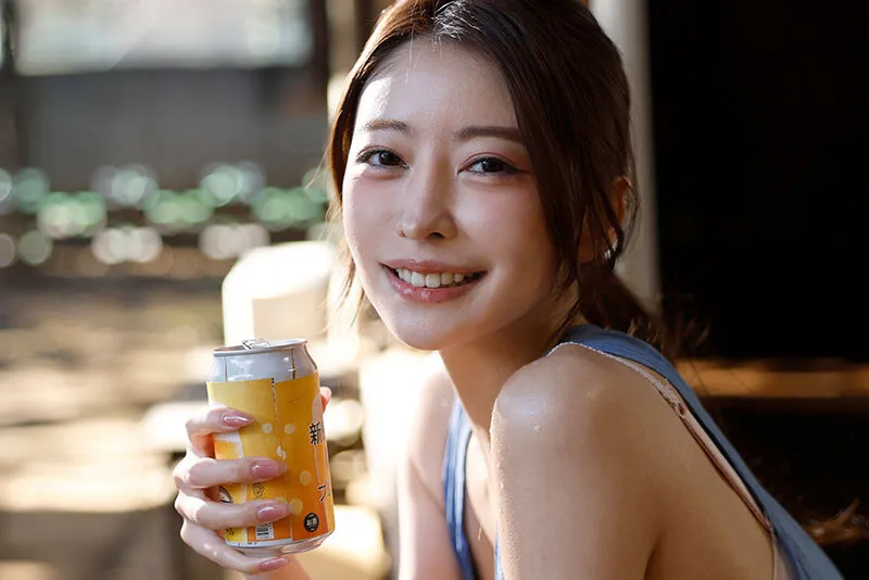 Xxx chị nhà đối diện xinh đẹp khi về quê